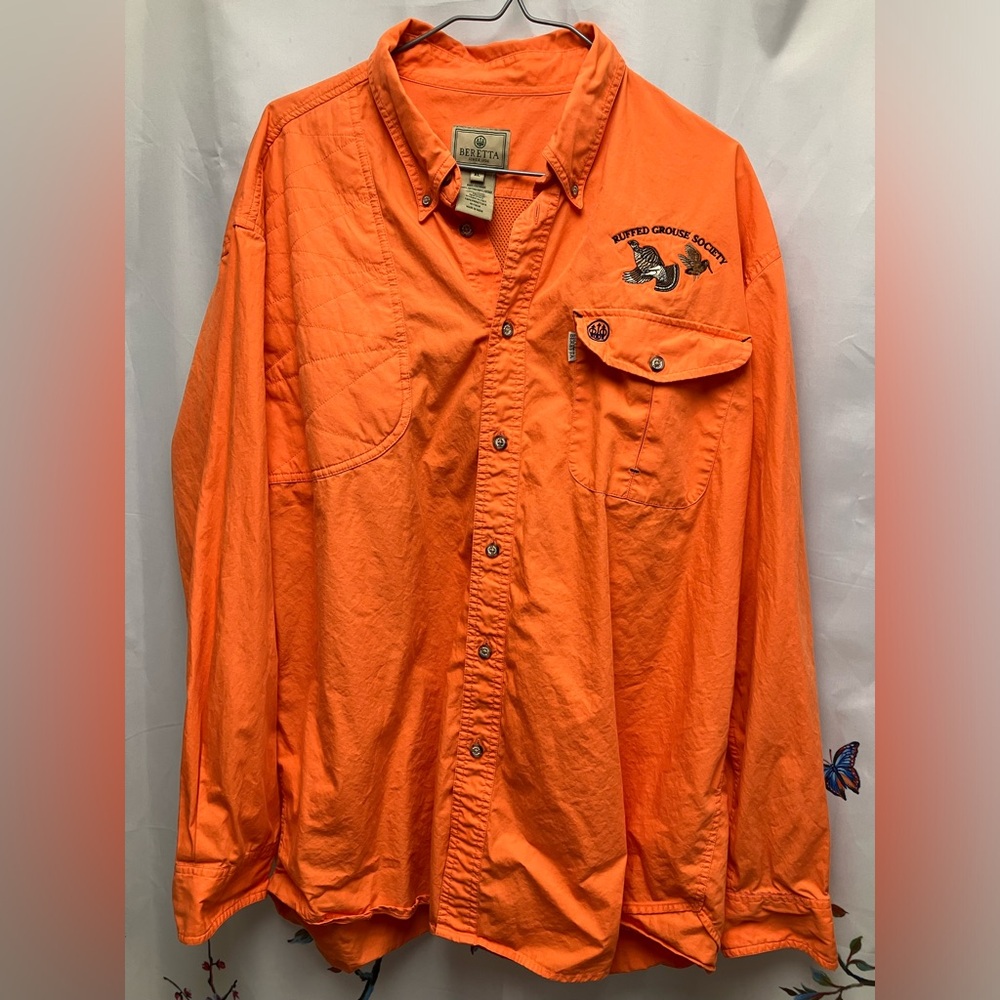 Beretta men’s Hunting Shirt Long sleeve.  Size XL